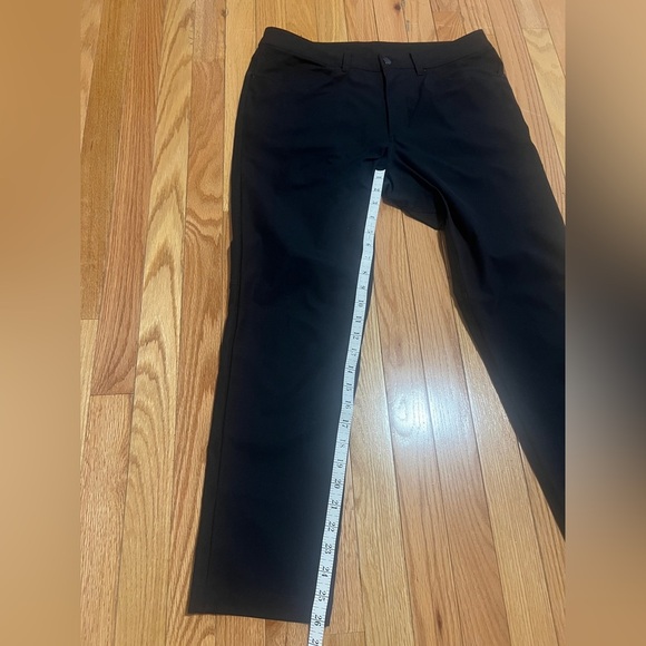 Lululemon ABC 5 pocket black pant. Mens 32” waist 26” length - Picture 13 of 14